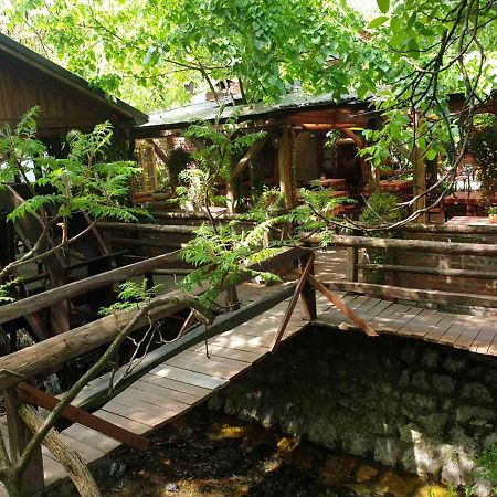 Etno Kuca Sa Konacistem Gocko Hotel Vrnjačka Banja Kültér fotó