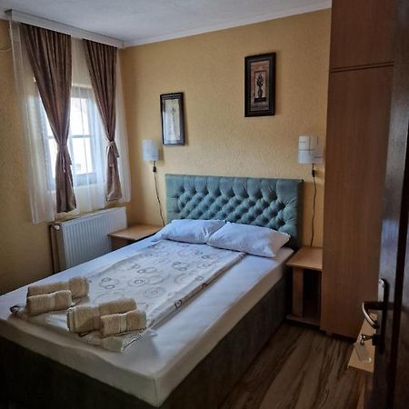 Etno Kuca Sa Konacistem Gocko Hotel Vrnjačka Banja Kültér fotó