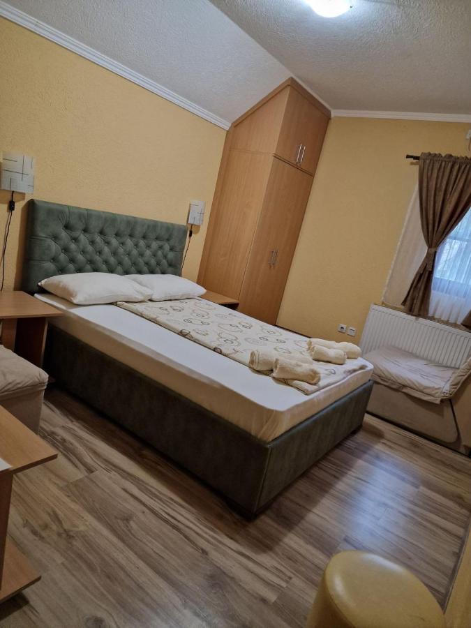 Etno Kuca Sa Konacistem Gocko Hotel Vrnjačka Banja Kültér fotó