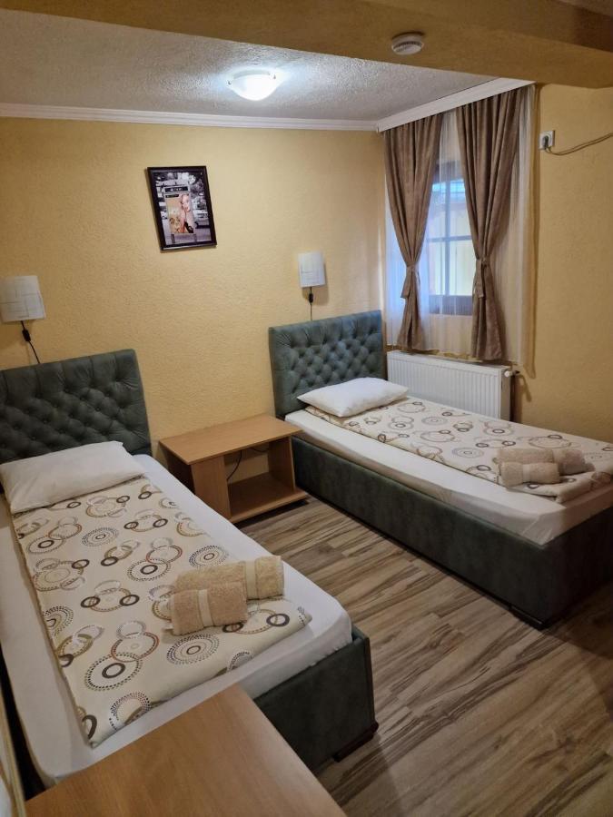 Etno Kuca Sa Konacistem Gocko Hotel Vrnjačka Banja Kültér fotó